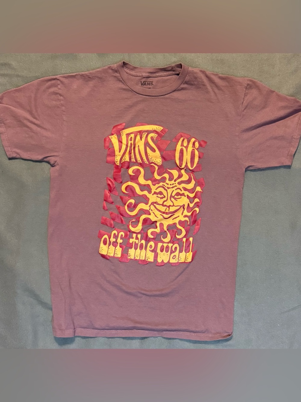 Vans Off The Wall Graphic T-Shirt Men’s Medium Purple Sun Tee